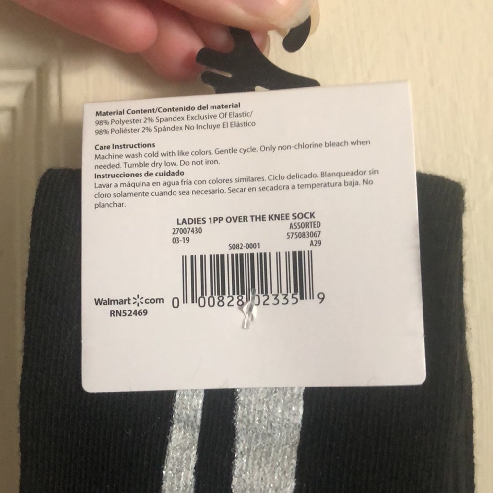 Skeleton socks - Picture 3 of 3
